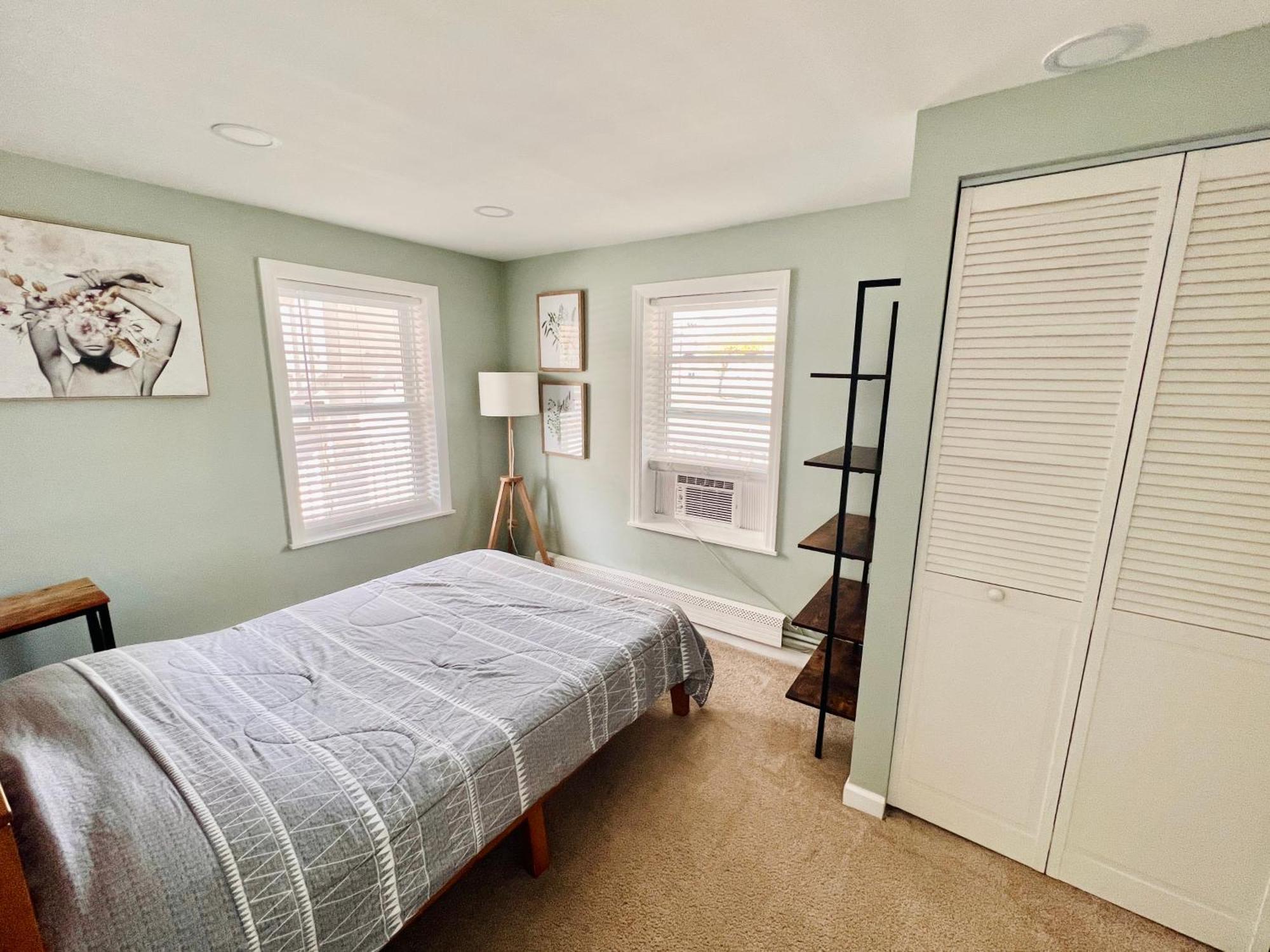 Ultra Modern - Entire 3 Bedroom Apartment - 5 Min Walk To The Beach ワイルドウッド エクステリア 写真