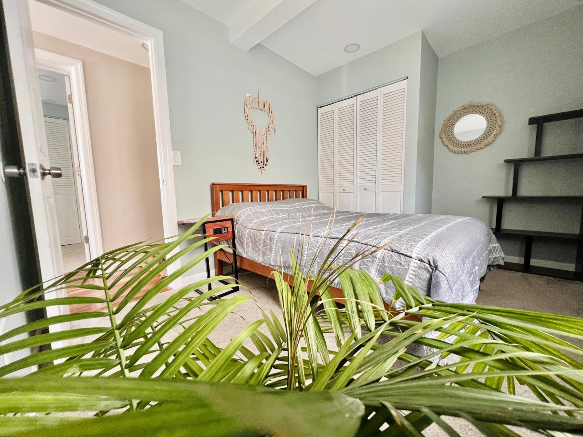 Ultra Modern - Entire 3 Bedroom Apartment - 5 Min Walk To The Beach ワイルドウッド エクステリア 写真